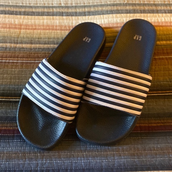 GAP | Shoes | Gap Mens Slides | Poshmark